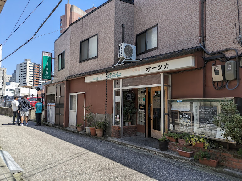 ちょっと早く来ちゃったのであまり人が少ない!